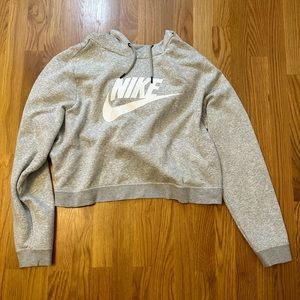 Nike Cropped Hoodie